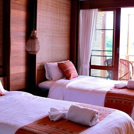 River Bank Resort Ме-Саріанг Екстер'єр фото